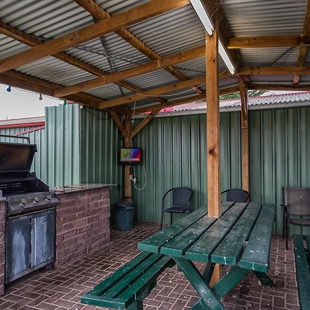 Heywood Motor Inn מראה חיצוני תמונה